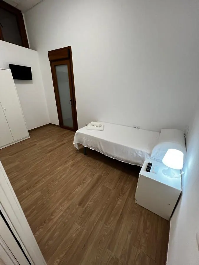 Casa Rubén 24 Villa Vélez 0*,  España